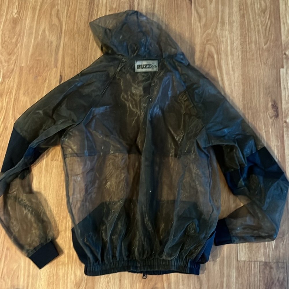 Buzz Off adult bug protection shirt jacket - Picture 3 of 6